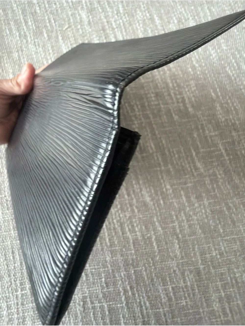 Luis vuitton Epi Leather wallet in Noir